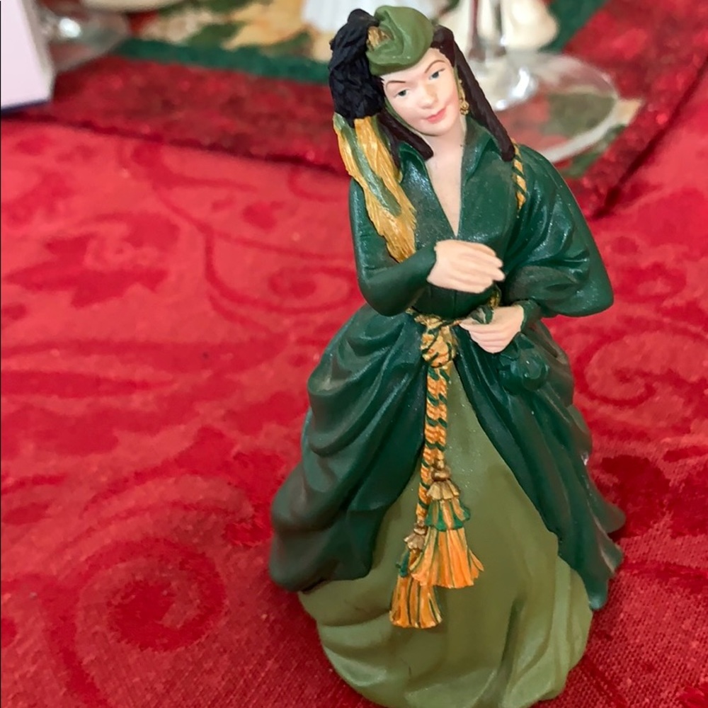 Scarlett Gone With the Wind Porcelain figurine